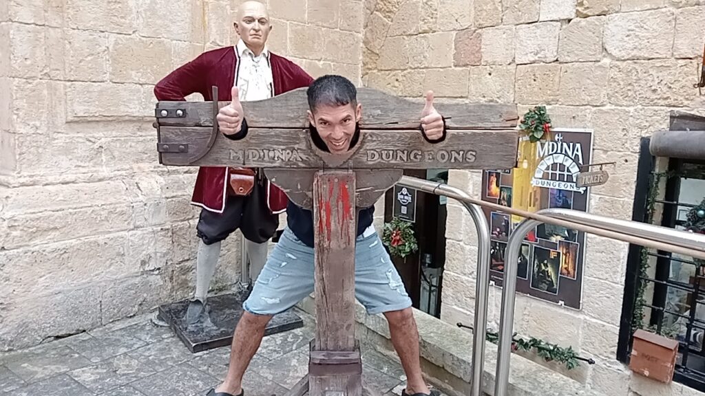 Travel to Malta - Guillotine - Dungeous museum - Mdina - Malta